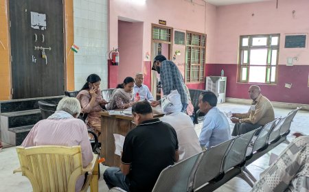 खैरथल-तिजारा में पेंशन शिविर आयोजित, 25 शिकायतों का मौके पर निस्तारण