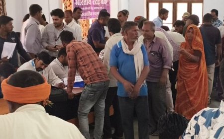 राष्ट्रीय लोक अदालत में कई मामलों का निस्तारण:प्रतापगढ़ एडीजे न्यायालय परिसर में आपसी समझौते से समाधान