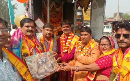 महुवा से खाटू श्याम जी के लिए निकली छठी पदयात्रा, श्रद्धालुओं का जगह-जगह भव्य स्वागत