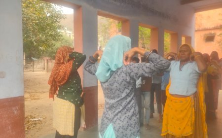 आयुष्मान आरोग्य मंदिर उपस्वास्थ्य केन्द्र  खोहरा मे योग प्रशिक्षिका ने कराया योग