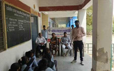 गोविन्दगढ़ स्कूलों में विधिक जागरूकता शिविर: छात्रों को मुफ्त कानूनी सहायता के बारे में बताया, पर्यावरण संरक्षण की जानकारी दी