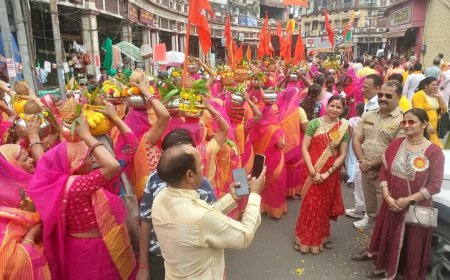 राजस्थान पुजारी महासंघ की ओर से भव्य कलश यात्रा निकाली,  बैंड बाजे के साथ 251 महिलाएं कलश यात्रा में हुई सम्मिलित