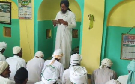 ईद मनाई धूमधाम से नमाज पढ़ कर की सभी के कुशल मंगल की कामना