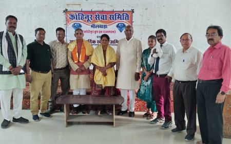 चैत्र नवरात्रि व नवसंवत्सर पर भजन संध्या, भक्तिमय माहौल में गूंजे सुर