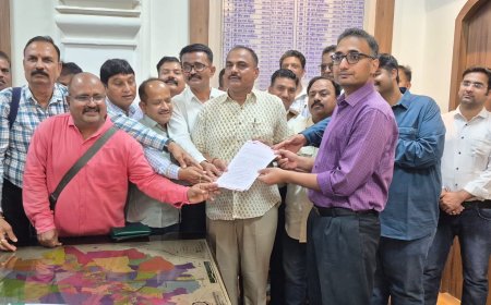 जोधपुर में सैंकड़ो पत्रकारों का प्रदर्शन: वरिष्ठ पत्रकार उपेंद्र सिंह राठौड़ के समर्थन में सौंपा ज्ञापन, निष्पक्ष जांच की मांग