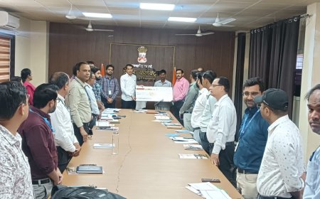 पीएम सुरक्षा बीमा योजना के तहत लाभार्थी परिवार को मिला 2 लाख रुपये का क्लेम