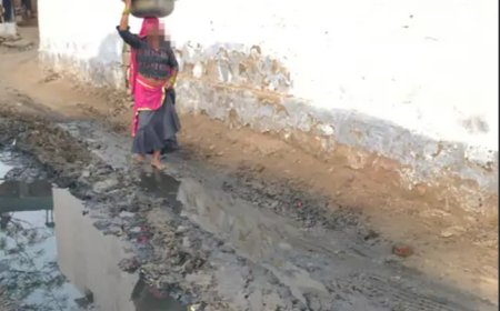 बांदका गांव में कीचड़, गंदगी से परेशान लोग: नाले के पानी से भरे रास्ते से स्कूल जाने को मजबूर बच्चे, गंभीर बीमारियां फैलने का भी डर