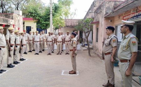 झुंझुनूं एसपी ने किया उदयपुरवाटी थाने का निरीक्षण;  क्राइम कंट्रोल अवैध गतिविधियों पर रोकथाम के दिए निर्देश