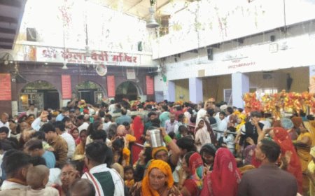 कैलादेवी झील का बाड़ा लक्खी मेले में उमड़ा आस्था का सैलाब; जयकारों से गूँजा मैया का दरबार