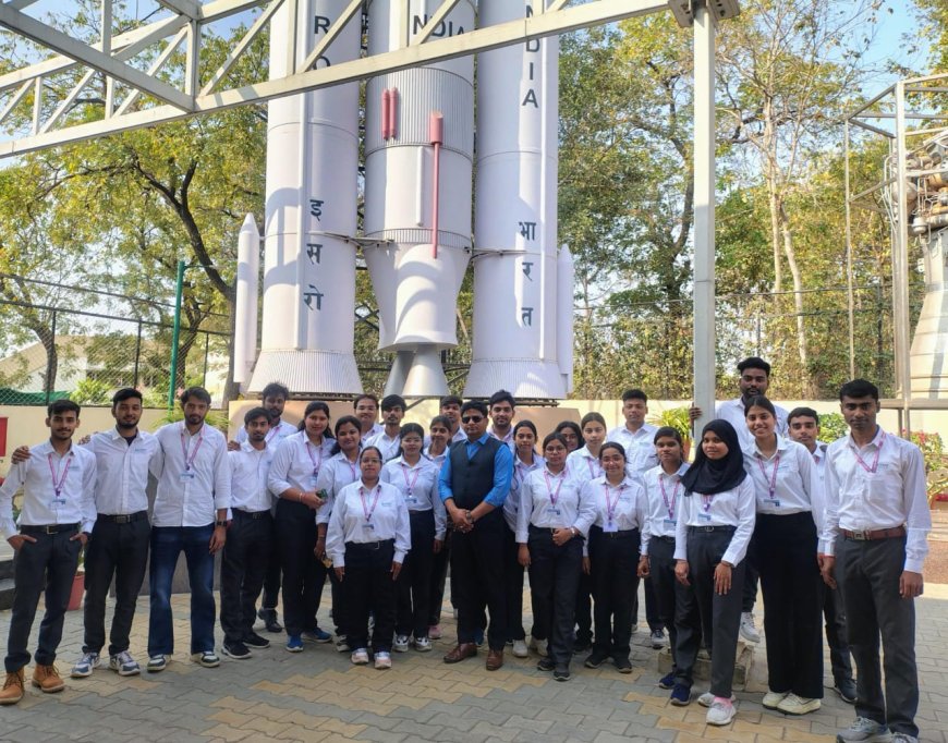 विक्रम साराभाई स्पेस प्रदर्शनी और साइंस सिटी का औद्योगिक भ्रमण