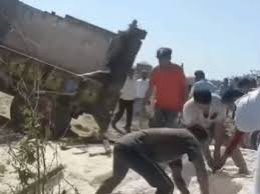 नमक के नीचे दबीं दो जिंदगी: पंचायत सहायक सहित दो घरों के चिराग बुझे,होली की खुशियां मातम में बदलीं