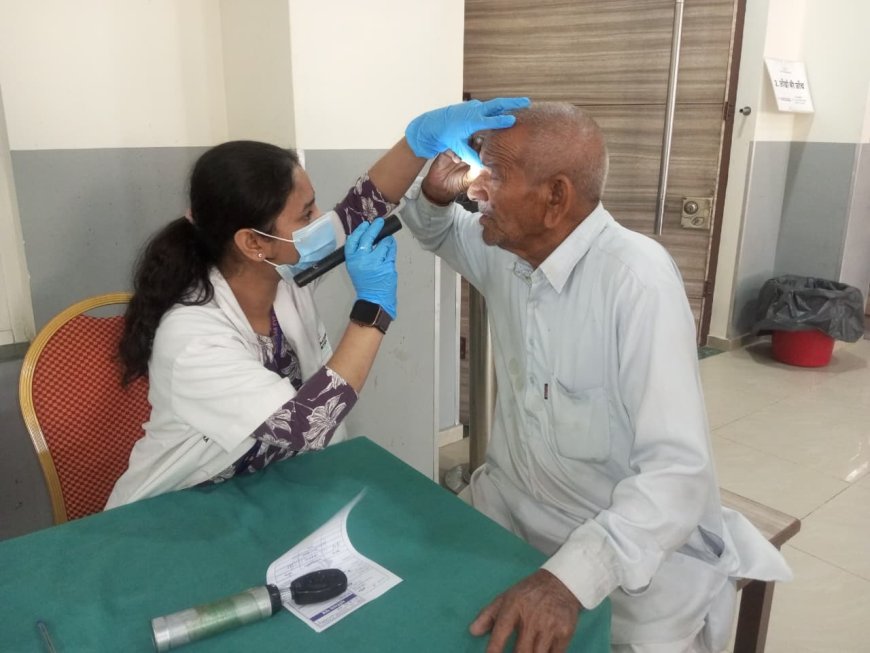 डोकानियां टाउन हॉल में नि:शुल्क नेत्र जांच व पाइल्स रोग निदान शिविर आयोजित; मोतियाबिंद के लिए 25 मरीज का हुआ चयन