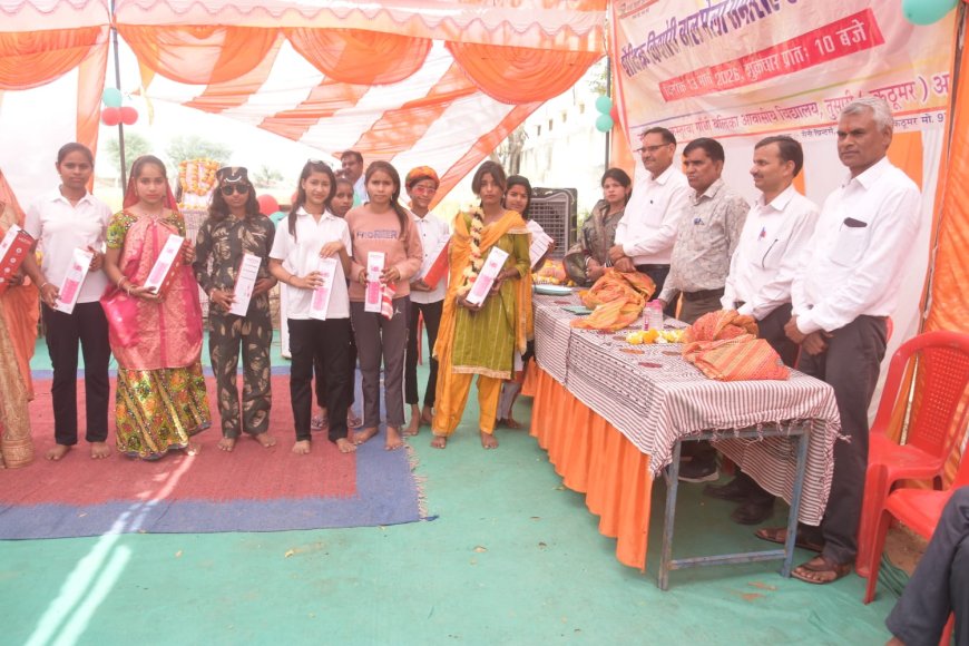 कस्तूरबा बालिका आवासीय विद्यालय तुसारी में शैक्षिक विज्ञान मेले का हुआ आयोजन