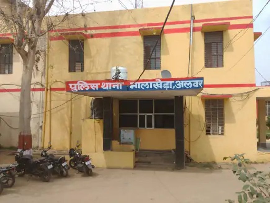 फेसबुक पर खिलौना गाड़ी बेचने के नाम पर ठगी करने वाले शातिर को ईंट भट्टे से किया गिरफ्तार,2 मोबाइल और 3 सिम बरामद