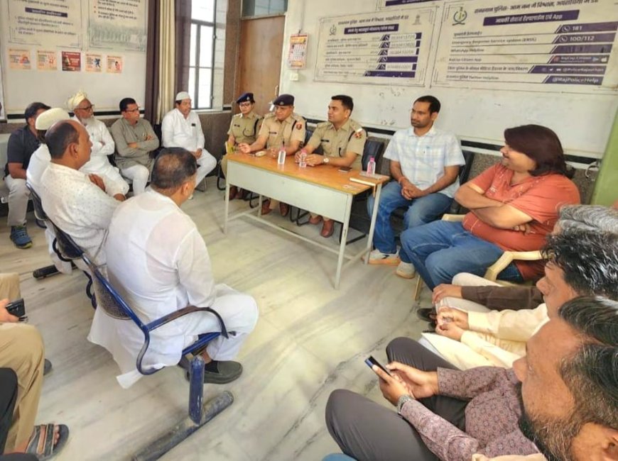 अवैध गैस रिफिलिंग पर छापा, सरकारी काम में बाधा डालने वाला गिरफ्तार