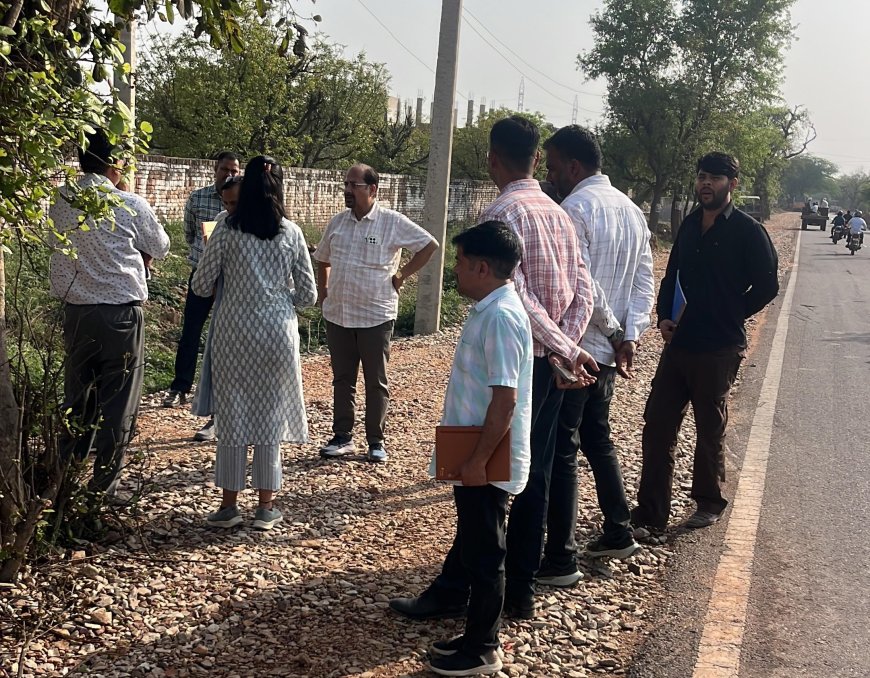 मुख्य अभियंता सार्वजनिक निर्माण विभाग ने ली समीक्षा बैठक,  विकास कार्यों का मौके पर किया निरीक्षण