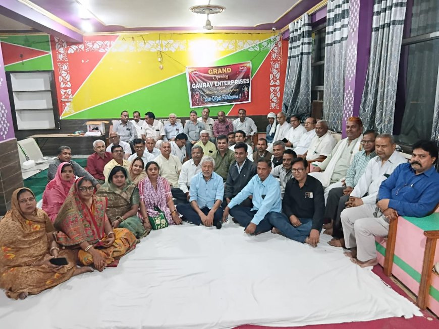 अपना घर सेवा समिति महुवा के चुनाव में सम्पन्न; नेमीचंद अग्रवाल अध्यक्ष और गोपुत्र अवधेश अवस्थी बने मीडिया व गौसेवा प्रमुख