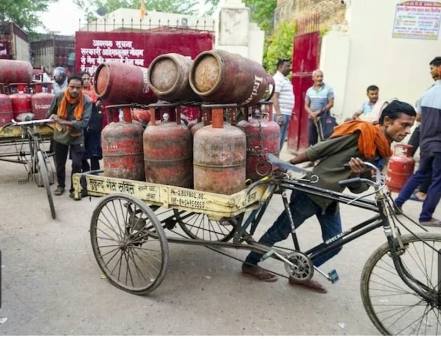 14.2 किलोग्राम वाले सिलेंडर में मिलेगी सिर्फ 10 किलो गैस! एलपीजी संकट से निपटने को बन रहा 'प्लान-बी'