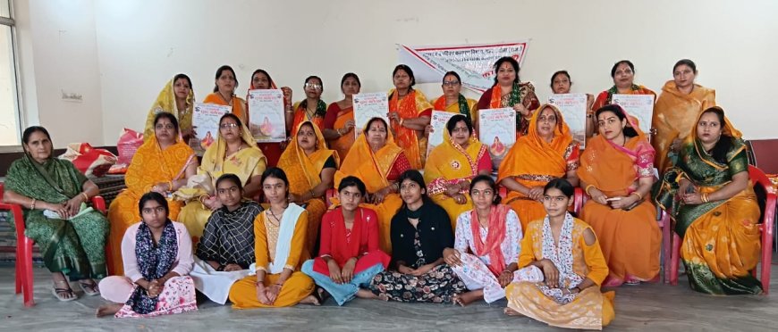 राजस्थानी घूमर महोत्सव 1 अप्रैल को दौसा में  घूमर महोत्सव,  पोस्टर का महुवा में किया विमोचन