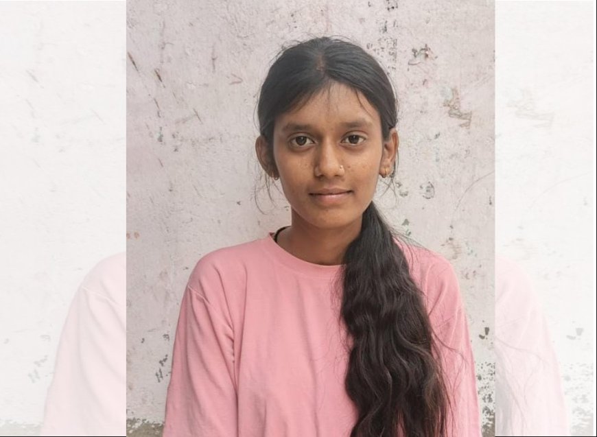 छात्रा रितुराज और रेनु ने 87.20% अंक प्राप्त कर विद्यालय टाॅप किया