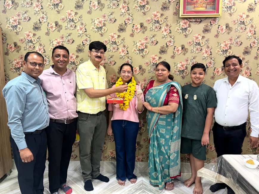 इंजीनियर पॉइंट स्कूल खैरथल ने 10वीं के बाद 12वीं में भी किया जिला टॉप