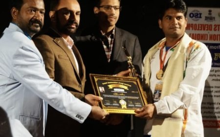 लक्ष्मणगढ़ के डॉ. खान को मिला एक्सीलेंस अचीवमेंट अवार्ड