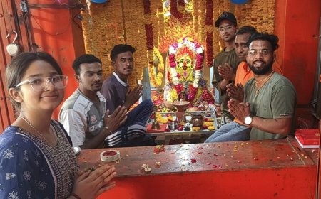 हडुतिया बालाजी के छप्पन भोग और महाभिषेक के साथ हनुमान जन्मोत्सव की धूम;  संगीतमय रामायण पाठ और हवन-पूजन से भक्तिमय हुआ गुरला का माहौल