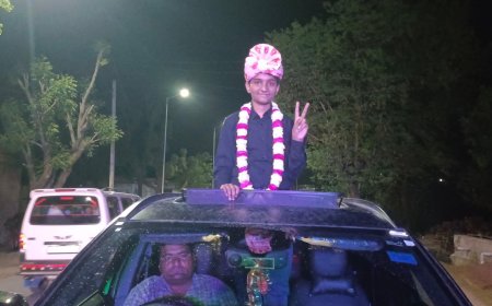 10वीं बोर्ड में 97% अंक लाकर प्रशांत लेखी ने बढ़ाया कठूमर का मान ,जीआईएस स्कूल ने निकाली गई भव्य स्वागत रैली