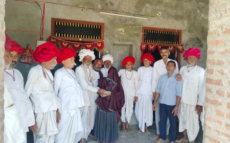 बाली विधायक पुष्पेंद्रसिंह राणावत नें स्व राजाराम देवासी नाणा के मृत्यु मुखिया गरीब परिवार की आर्थिक मदद की