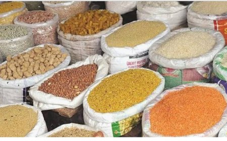युद्ध की तपिश से बिगड़ा रसोई का बजट, सरसों तेल के बाद अब दालों के भी दाम बढ़े