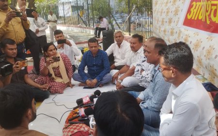 जैसलमेर में वरिष्ठ पत्रकार के खिलाफ प्रशासनिक निरंकुशता के विरोध में जयपुर में आज 7 वें दिन भी पत्रकारों का धरना लगातार जारी