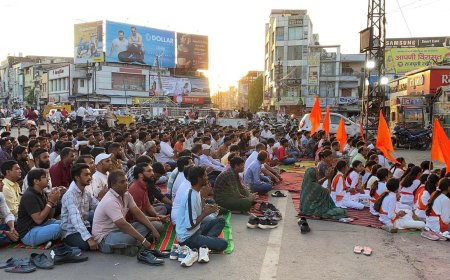 बजरंगी चौराहा पर विहिप का आक्रोश प्रदर्शन, गौ माता के साथ दुष्कर्म घटनाओं पर उग्र आंदोलन की चेतावनी
