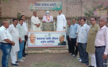 दांडी यात्रा समापन दिवस पर प्रार्थना सभा, महात्मा गांधी के सत्याग्रह को किया नमन