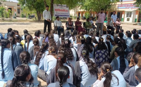दांतिया के सरकारी स्कूल में विधिक जागरूकता शिविर हुआ आयोजित;  स्कूली विद्यार्थियों को ऑनलाइन ठगी व साइबर क्राइम पर दी जानकारी