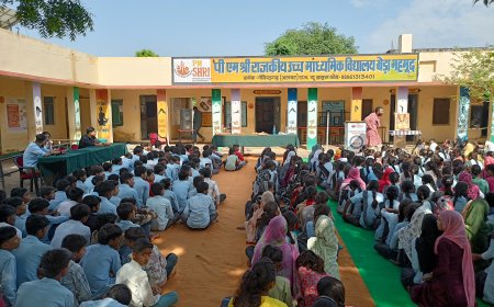 गोविंदगढ़ में छात्रों को कानूनी जागरूकता दी: खेड़ामहमूद के सरकारी स्कूल हुई करियर मैपिंग कार्यशाला