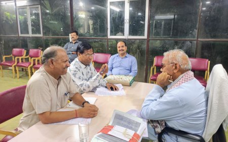 शिक्षक हितों पर कुठाराघात पर शैक्षिक महासंघ का कड़ा विरोध;  शिविरा संशोधन की मांग को लेकर एबीआरएसएम राजस्थान ने शिक्षा मंत्री से की मुलाकात