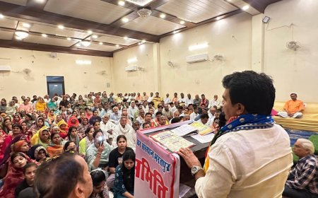 पीड़ित सेवा ईश्वर सेवा के उद्देश्य को लेकर कार्यरत अपना घर सेवा समिति महुवा का सातवा वार्षिकोत्सव उत्सव एवं दायित्व ग्रहण समारोह