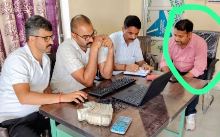 करौली एसीबी की टीम ने अंता नगरपालिका के एईएन को रिश्वत की राशि के साथ पकड़ा