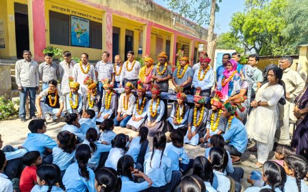 राउमावि तालड़ा में प्रवेशोत्सव एवं हाउसहोल्ड सर्वे के तृतीय चरण का शुभारंभ; ADEO जयप्रकाश शर्मा ने शिक्षकों को दिया 'डोर-टू-डोर' संपर्क का मंत्र; प्रतिभावान छात्र हुए सम्मानित