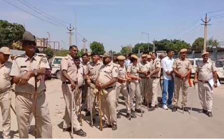 भिवाड़ी में मजदूरी बढ़ाने की मांग पर महिलाओं के प्रदर्शन पर पुलिस की सख्ती, लाठीचार्ज का आरोप