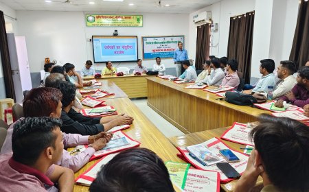कृषि विज्ञान केंद्र नौगांव पर  आदान विक्रेताओं के आठवें बैच का शुभारंभ