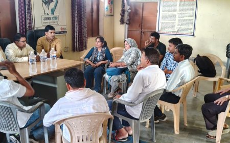 विकास अधिकारी ने विभिन्न ग्राम पंचायतों का किया निरीक्षण, खेरली रेल में क्लस्टर बैठक हुई आयोजित; 22 अप्रैल तक पूर्ण करने की समयसीमा तय