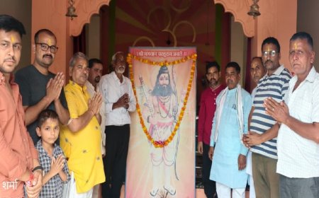गोविन्दगढ़ और बड़ौदामेव में परशुराम जन्मोत्सव पर प्रभात फेरी निकली: ब्राह्मण समाज ने सुंदरकांड और हवन किया, गूंजे जयकारे
