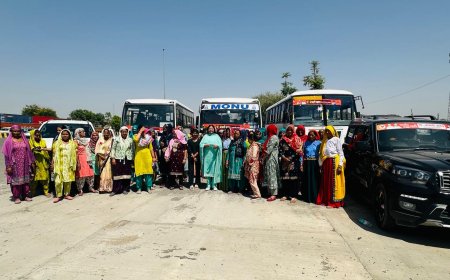 डॉ. अंजली यादव के नेतृत्व में मुंडावर क्षेत्र की महिलाओं की जयपुर जन आक्रोश पदयात्रा में सशक्त भागीदारी