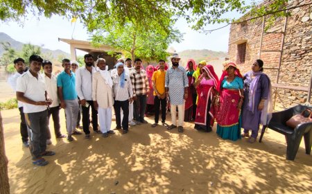 चंवरा किशोरपुरा में सिलेंडर बलास्ट कांड में उजड़े घर को बसाने फिर आगे आए दानवीर भामाशाह