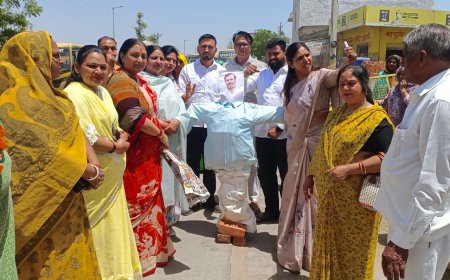 नारी शक्ति वंदन अधिनियम लागू न होने के विरोध में महिलाओं का आक्रोश प्रदर्शन, राहुल गांधी का पुतला दहन