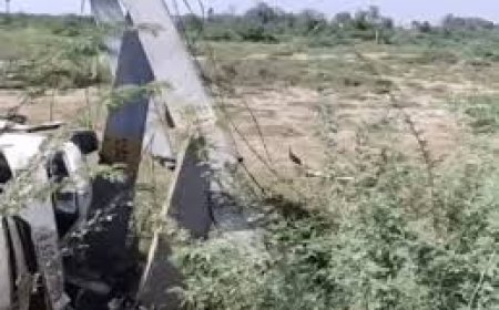 अनियंत्रित होकर बिजली के पोल से टकराई कार, तीन बार पलटकर खेत में गिरी; दो घायल