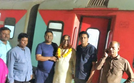 हज यात्रा पर रवाना हुए सीटीआई मुजम्मिल कुरैशी, मकराना स्टेशन पर हुआ स्वागत