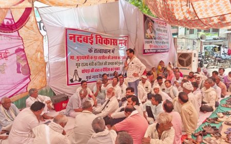 नदबई के बहुचर्चित योगेंद्र चोपड़ा हत्याकांड और लूट के मामले में न्याय की आस में पांचवें दिन भी जारी रहा धरना