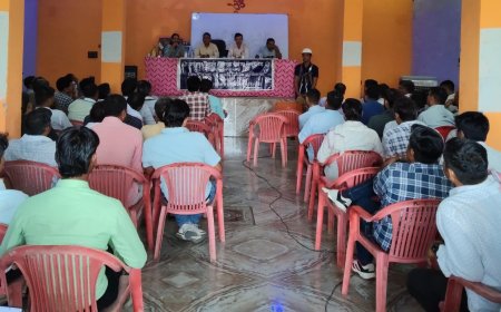 बिजली कर्मियों की सुरक्षा को लेकर कठूमर में हुई  कार्यशाला आयोजित